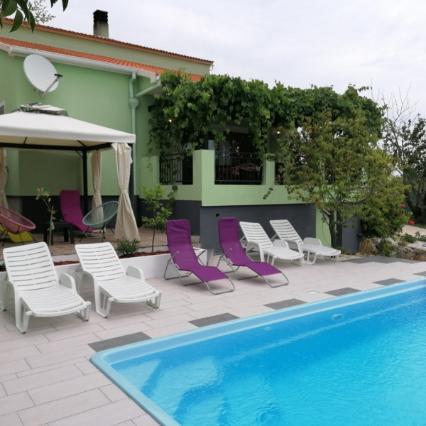 Art apartman Pula, Art apartman Pula Pula