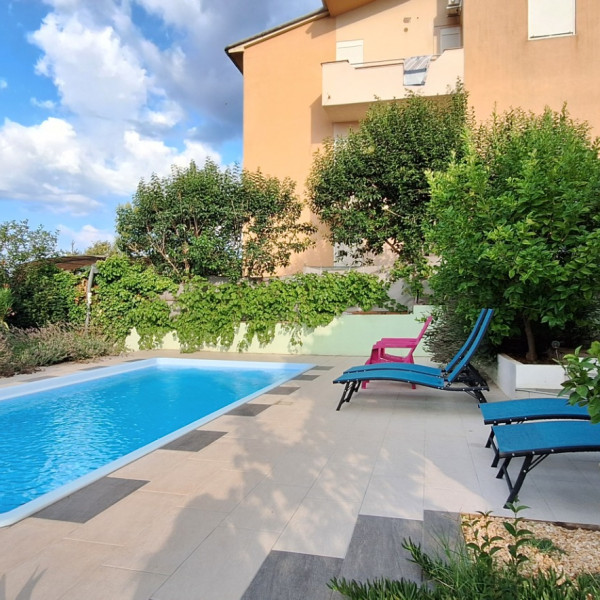 Art apartman Pula, Art apartman Pula Pula